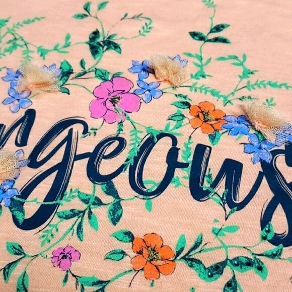 NEW! ELLE "GORGEOUS" CAP TWIST SLEEVE T-SHIRT - Picture 7 of 9